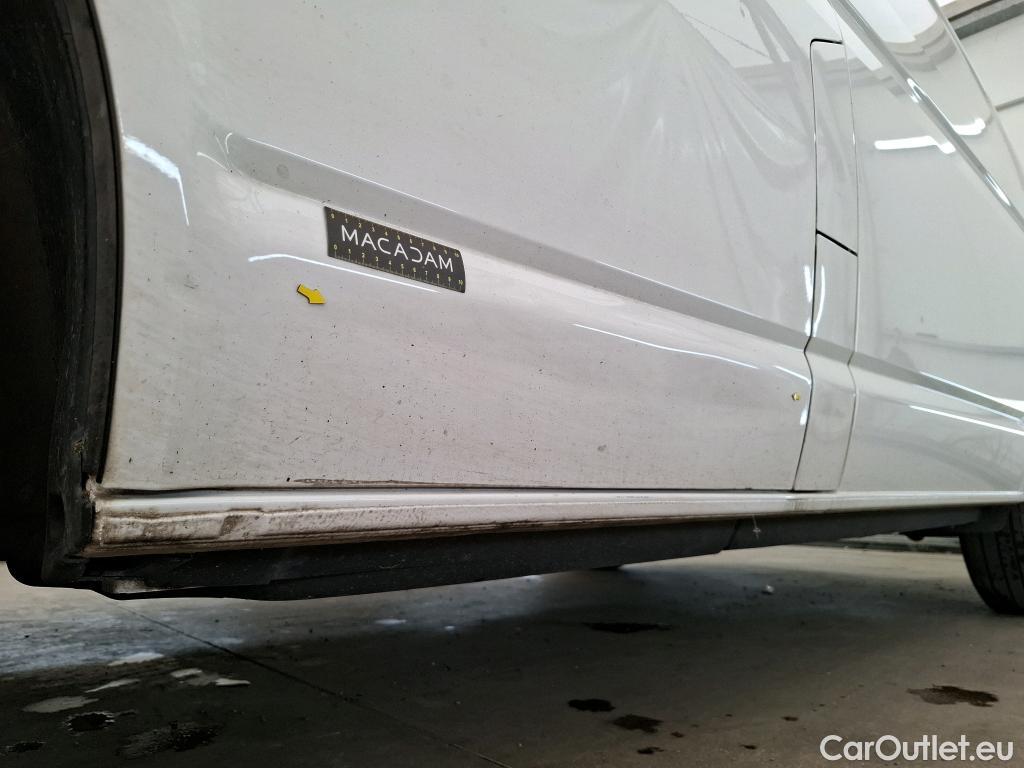  Volkswagen  Transporter VOLKSWAGEN  / 2019 / 4P / Fourgon tôlé 2.0 TDi 150 DSG7 L1H1 Business Line #6