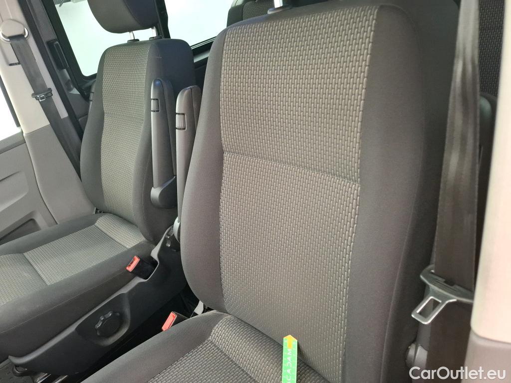  Volkswagen  Transporter VOLKSWAGEN  ProCab / 2019 / 4P / Fourgon tôlé 2.0 TDi 150 DSG7 L2H1 Business Plus #8
