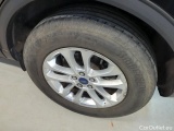  Ford  Kuga Ford  2.5 Duratec FHEV Titanium X eCVT FWD 5d #30
