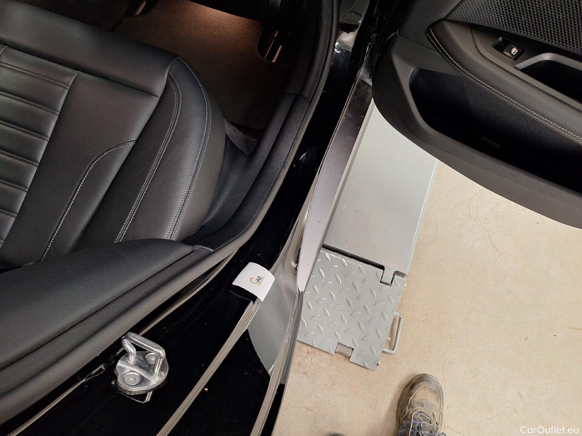 Bmw  Serie 4 BMW, i4 '21 BEV, BMW i4 eDrive40 5d #9