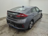  Hyundai   Ioniq Hyundai 1.6 Plug-in Hybride Executive 5d #2
