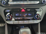  Hyundai   Ioniq Hyundai 1.6 Plug-in Hybride Executive 5d #22