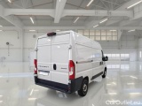  Peugeot  Boxer PEUGEOT  / 2023 / 4P / FURGONE 2.2 BLUEHDI 120 SeS 330 L2H2 #2