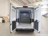 Peugeot  Boxer PEUGEOT  / 2023 / 4P / FURGONE 2.2 BLUEHDI 120 SeS 330 L2H2 #4