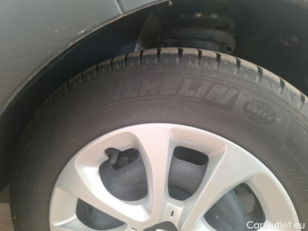  Citroen  C3  Société Feel 1.2 PureTech 80CV BVM5 E6dT #24