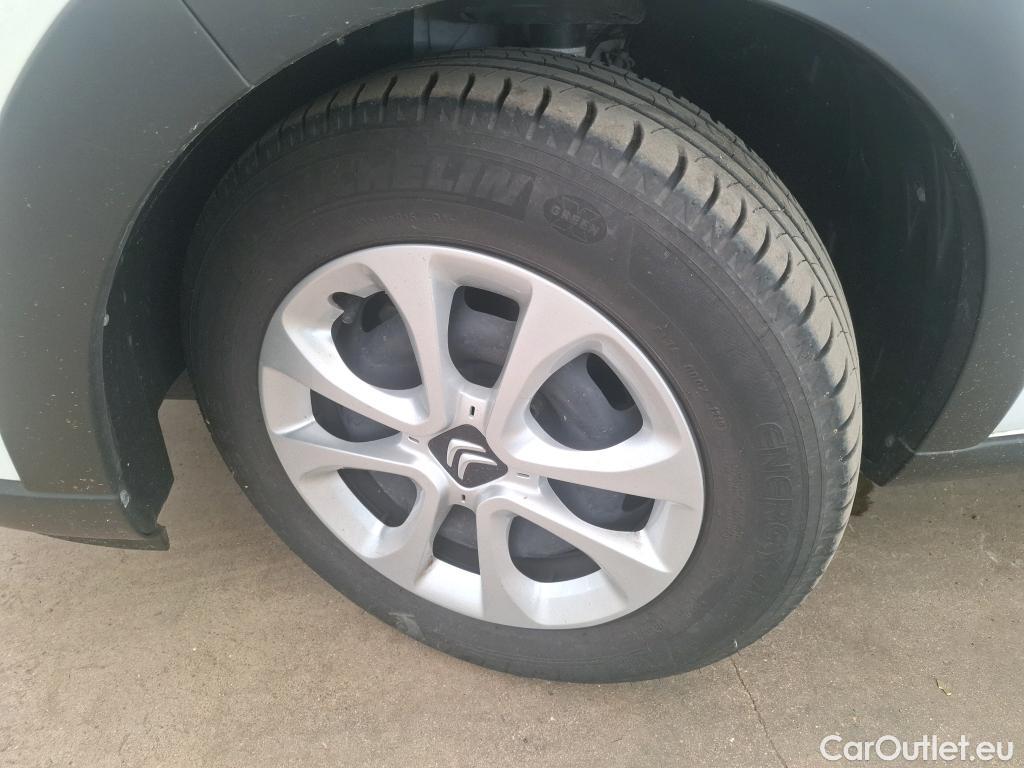  Citroen  C3  Société Feel 1.2 PureTech 80CV BVM5 E6dT #19