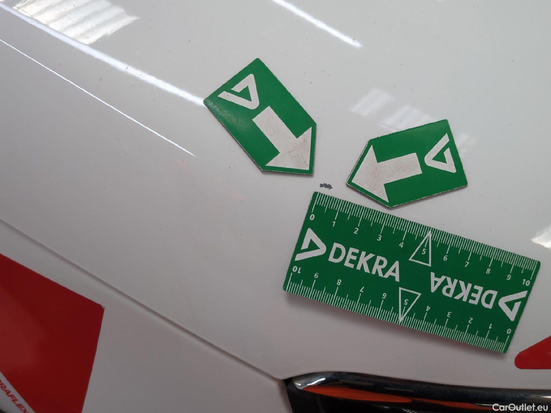  Citroen  C3  Société Feel 1.5 BlueHDI 100CV BVM6 E6d #26