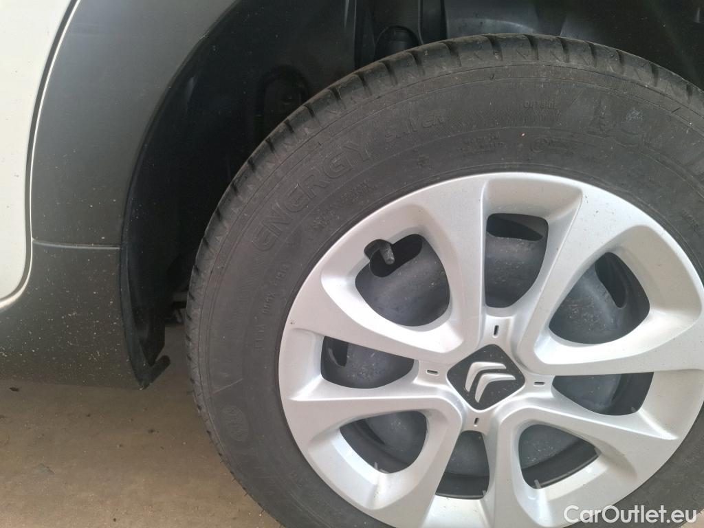  Citroen  C3  Société Feel 1.2 PureTech 80CV BVM5 E6dT #14