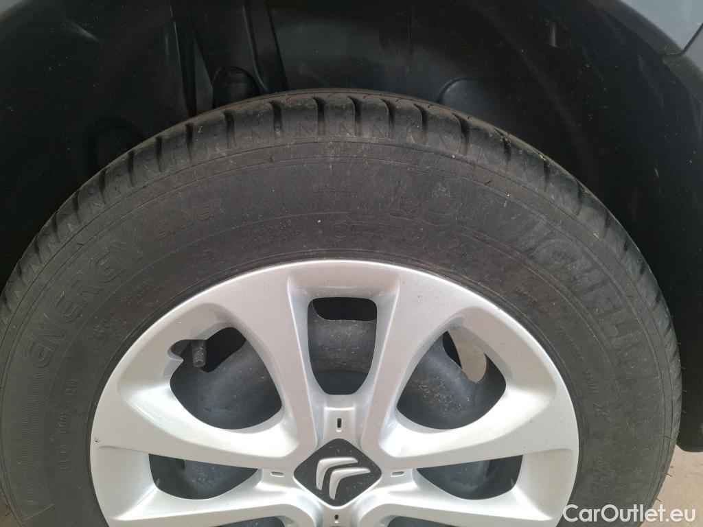  Citroen  C3  Société Feel 1.2 PureTech 80CV BVM5 E6dT #11