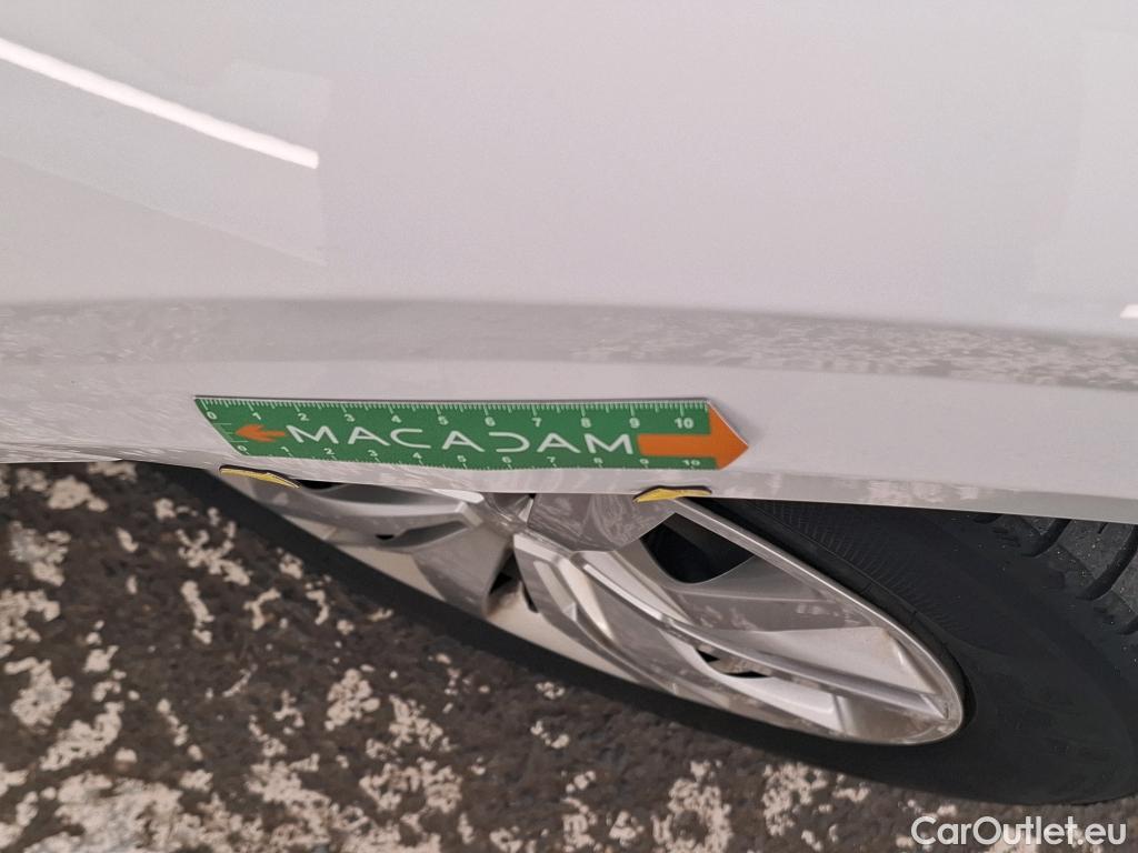  Peugeot  208  Premium 1.5 HDi 100CV BVM6 E6d #3
