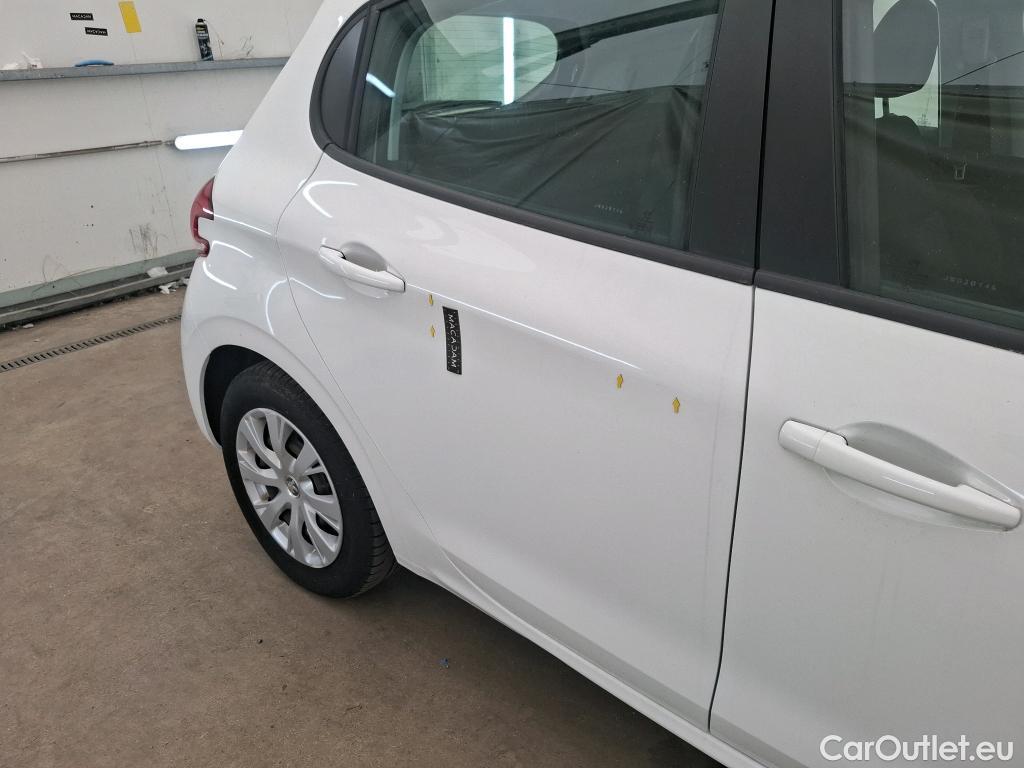  Peugeot  208  Affaire Premium Pack 1.6 HDi 75CV BVM5 E6 #17