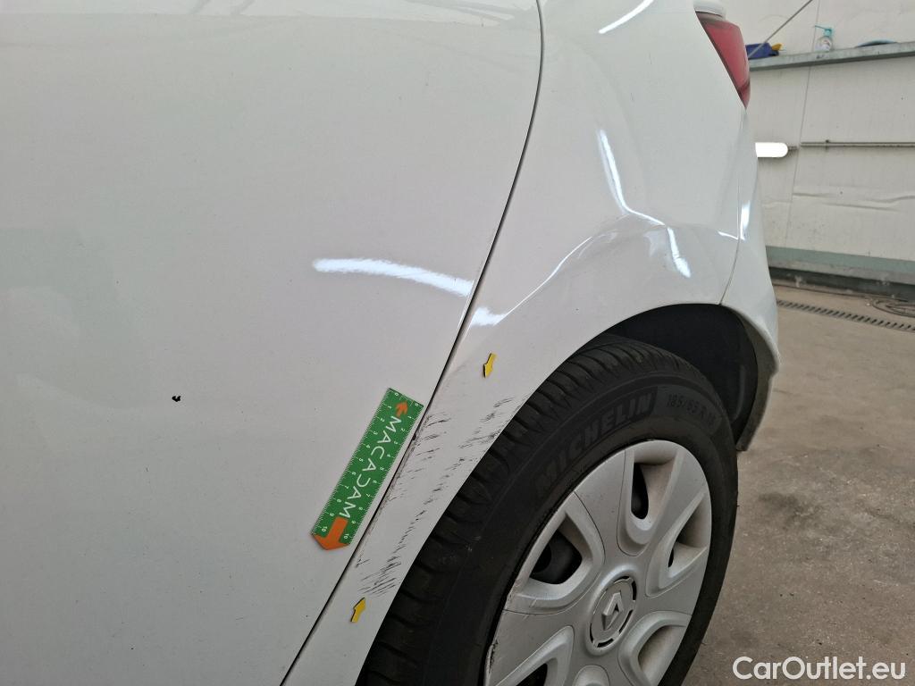  Renault  Clio  IV Air 1.5 dCi 75CV BVM5 E6 #23