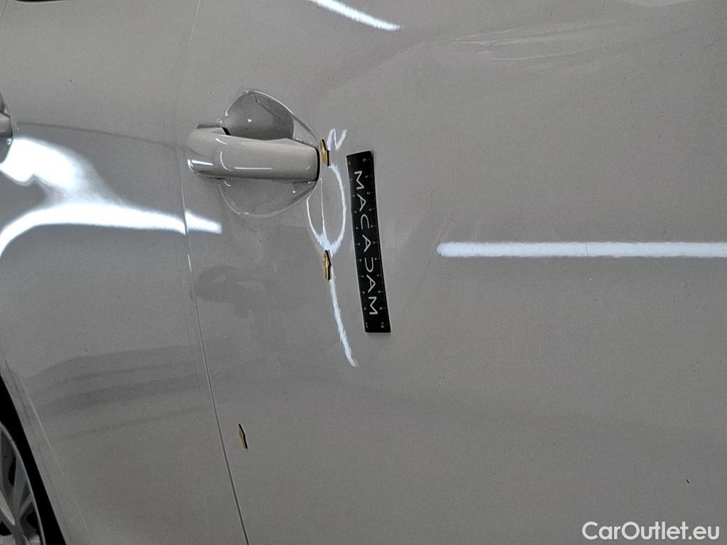  Peugeot  208  Affaire Premium Pack 1.6 HDi 75CV BVM5 E6 #2