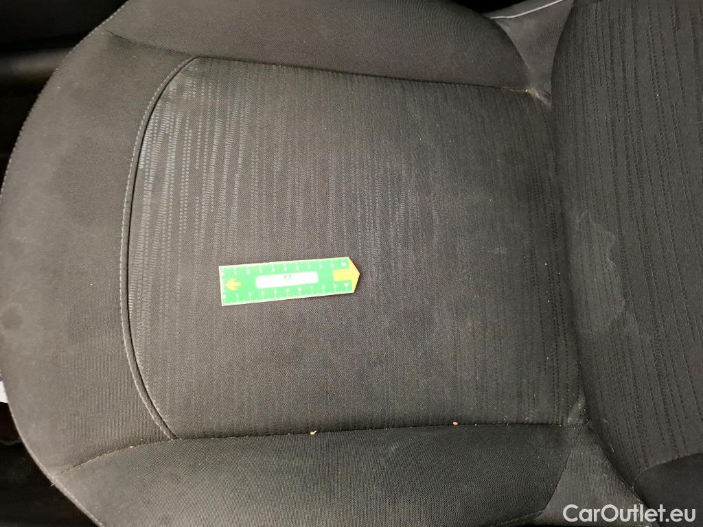  Peugeot  208  Affaire Premium Pack 1.5 HDi 100CV BVM5 E6dT #39