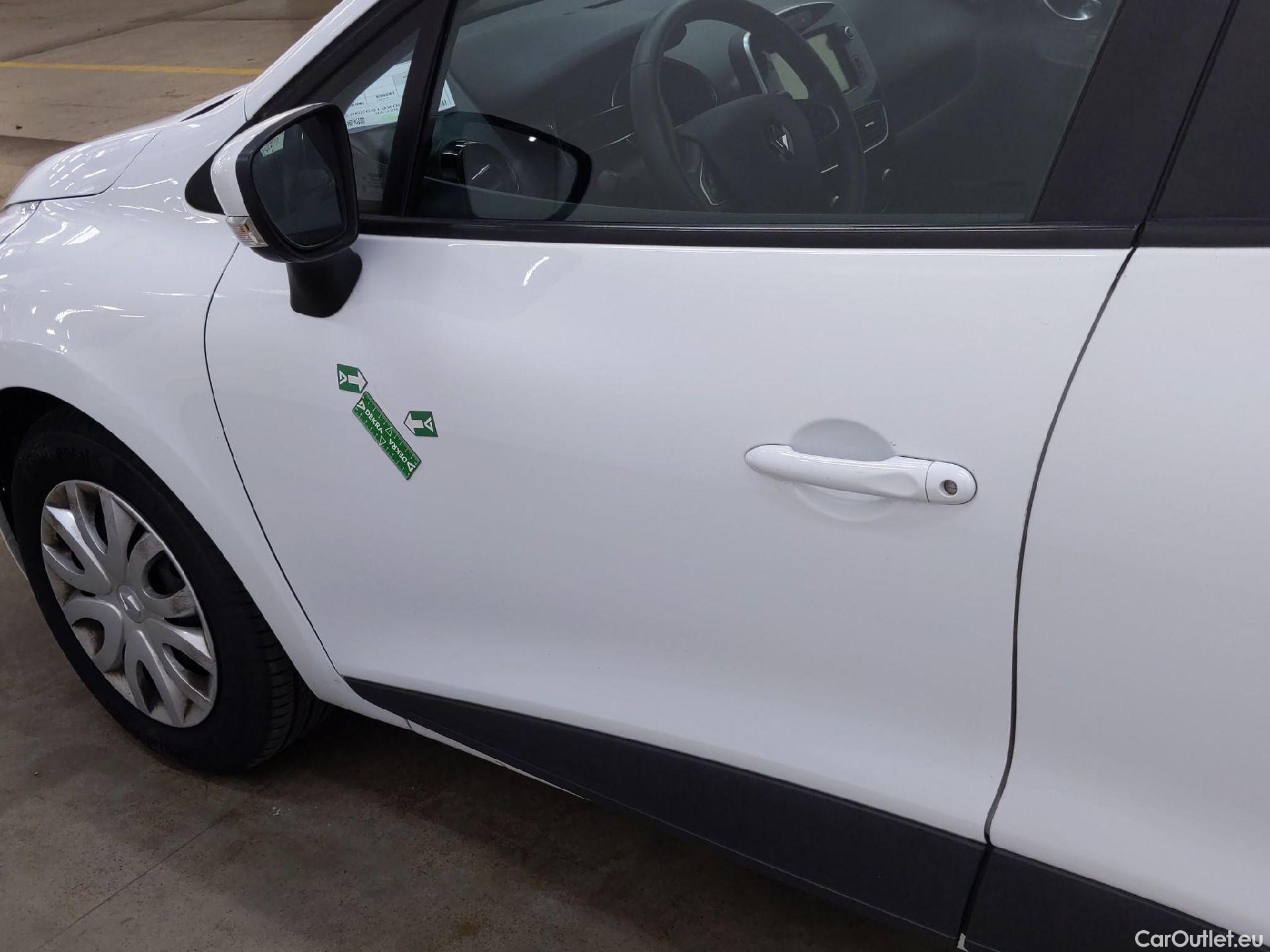  Renault  Clio  Société VU 5p Berline Air Medianav dCi 75 - 18 #28