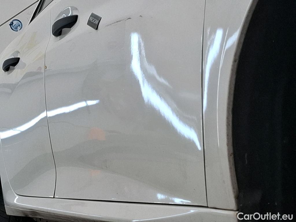  Peugeot  208  Premium 1.5 HDi 100CV BVM6 E6d #37