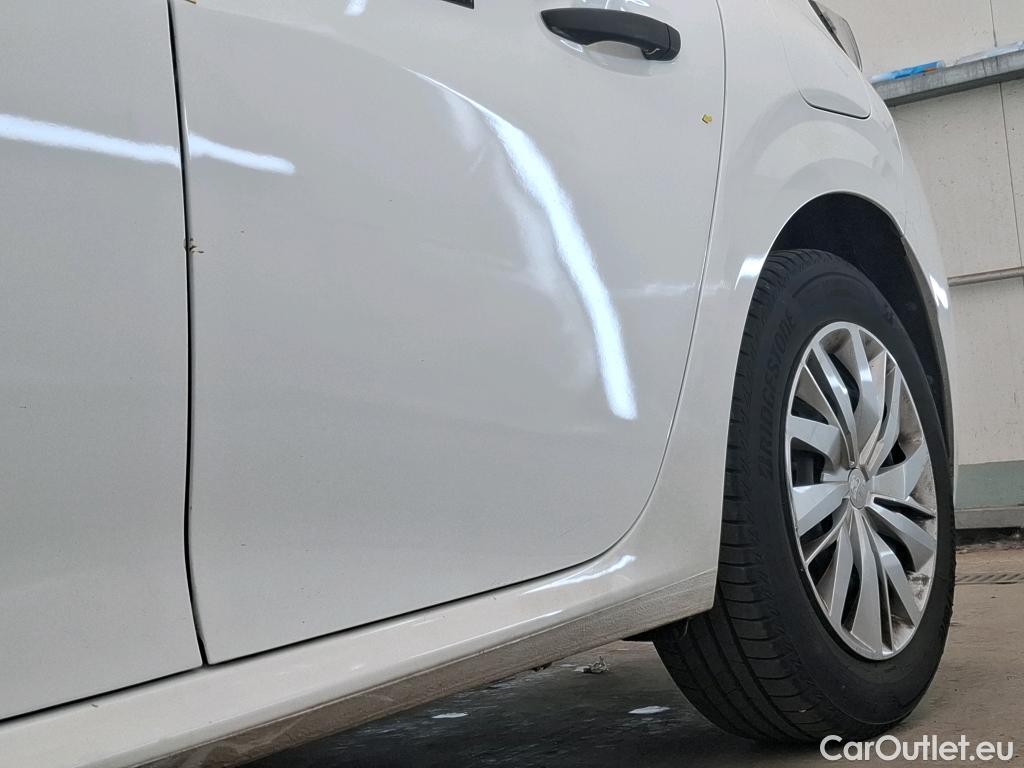  Peugeot  208  Premium 1.5 HDi 100CV BVM6 E6d #51