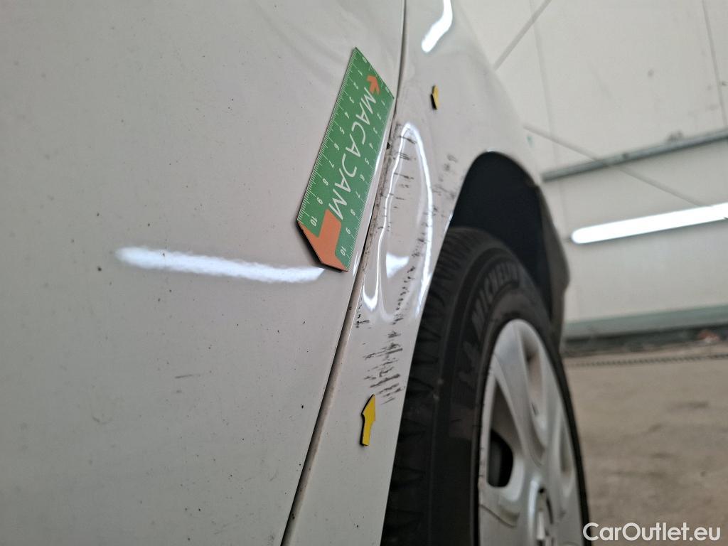  Renault  Clio  IV Air 1.5 dCi 75CV BVM5 E6 #24