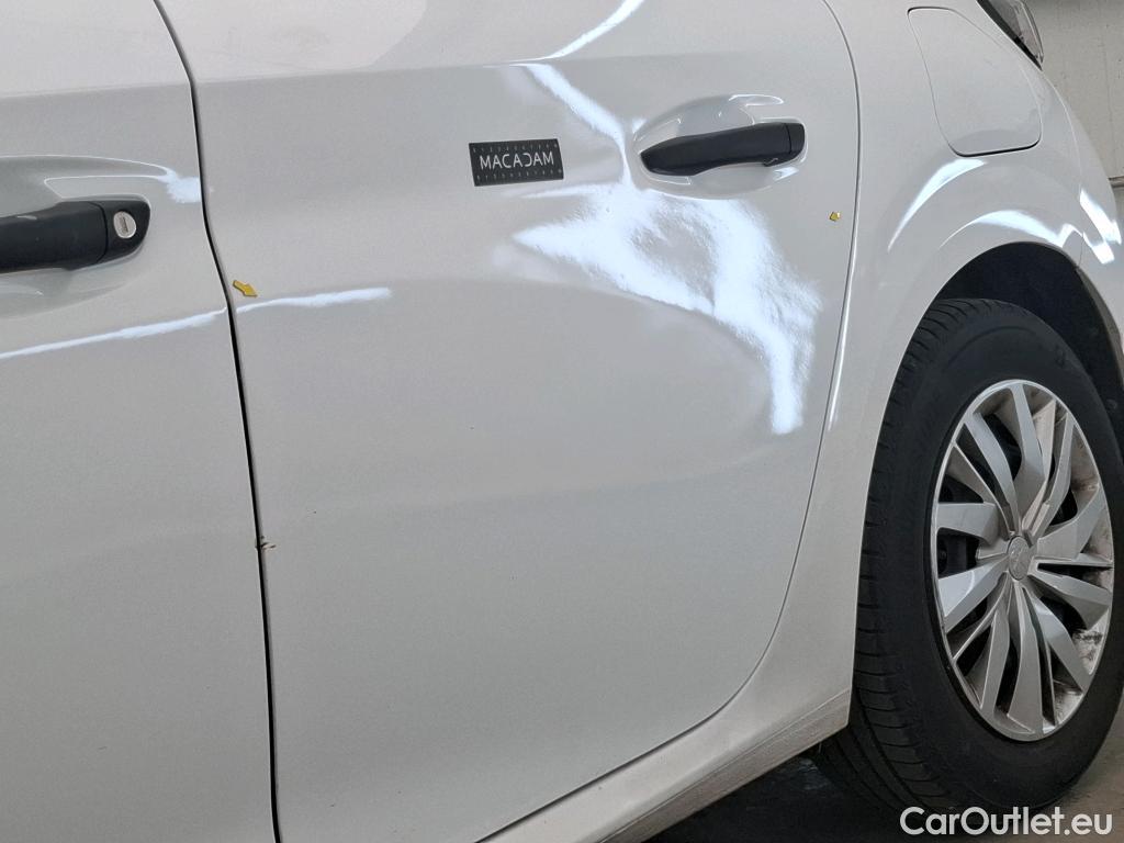  Peugeot  208  Premium 1.5 HDi 100CV BVM6 E6d #50