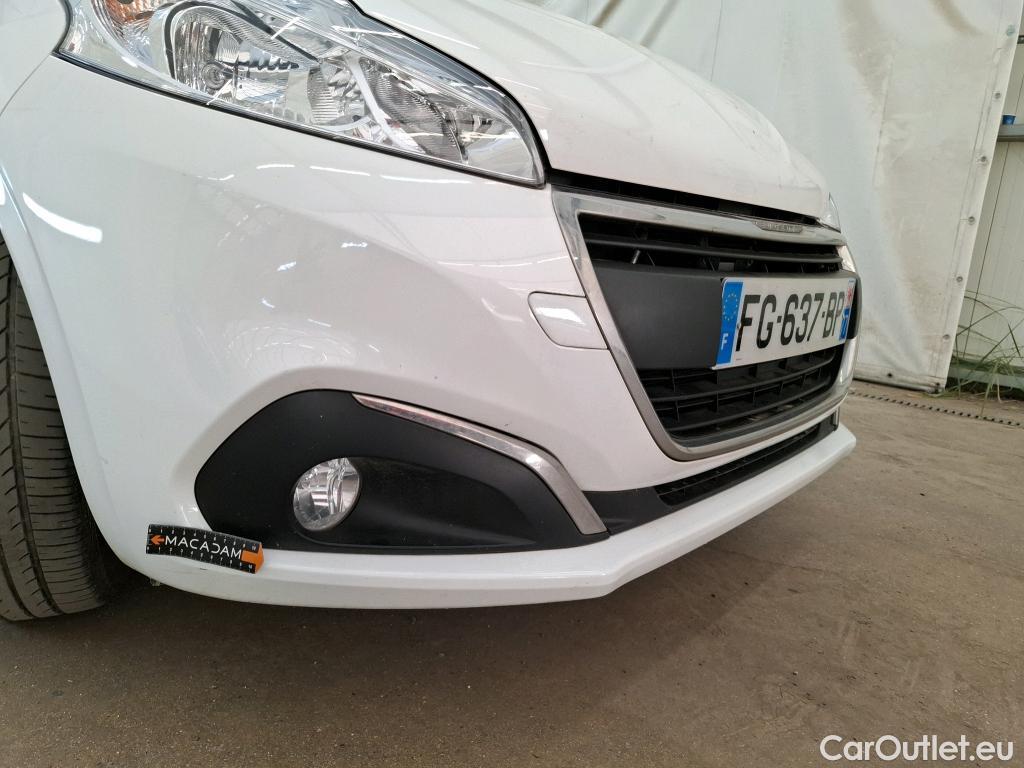  Peugeot  208  Affaire Premium Pack 1.2 80CV BVM5 E6dT #16