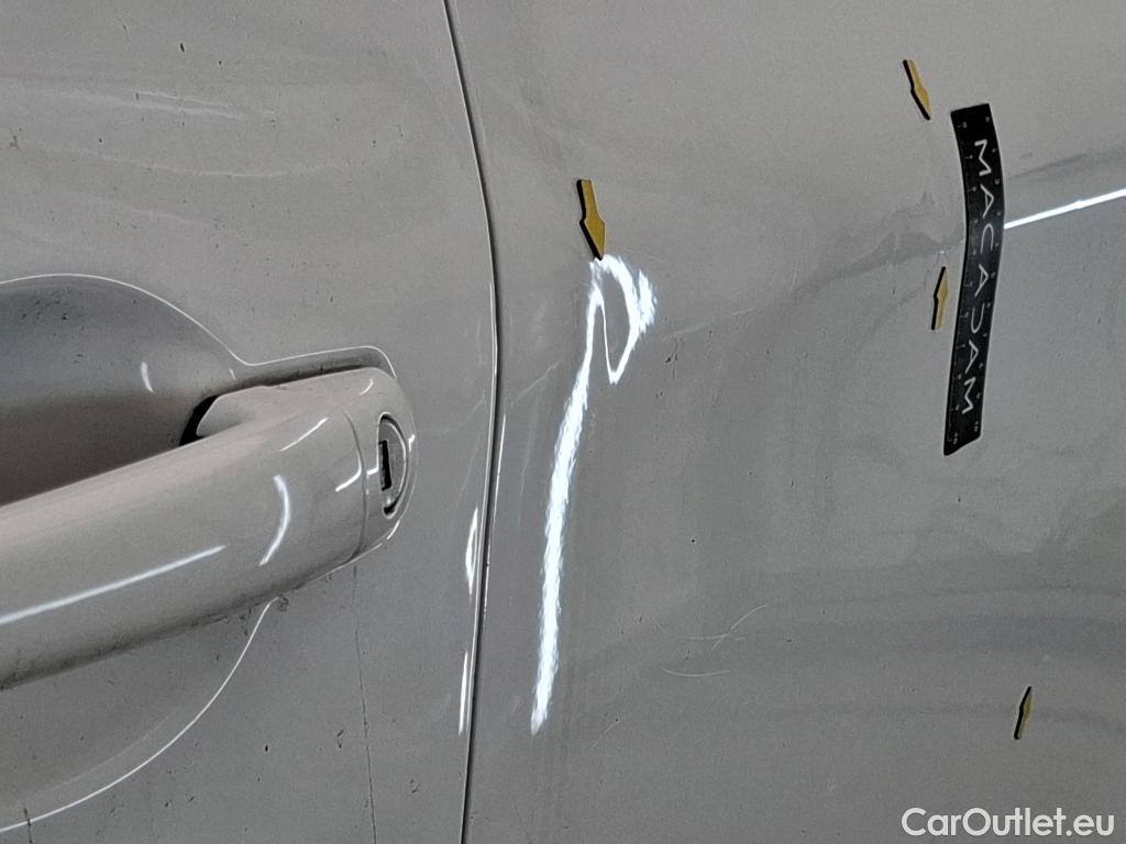  Peugeot  208  Affaire Premium Pack 1.6 HDi 75CV BVM5 E6 #14