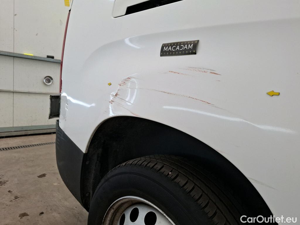  Citroen  Berlingo  Fourgon Club XL 950 1.5 BlueHDi 100CV BVM5 E6dT #5