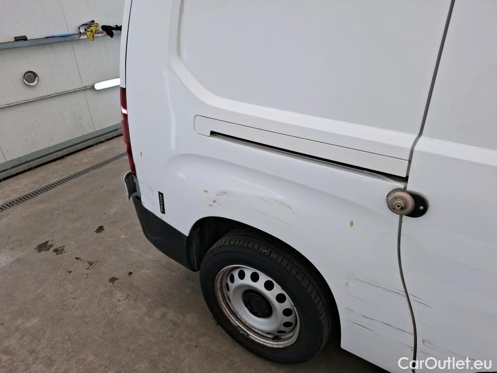  Citroen  Berlingo  Fourgon Club XL 950 1.5 BlueHDi 100CV BVM5 E6dT #1