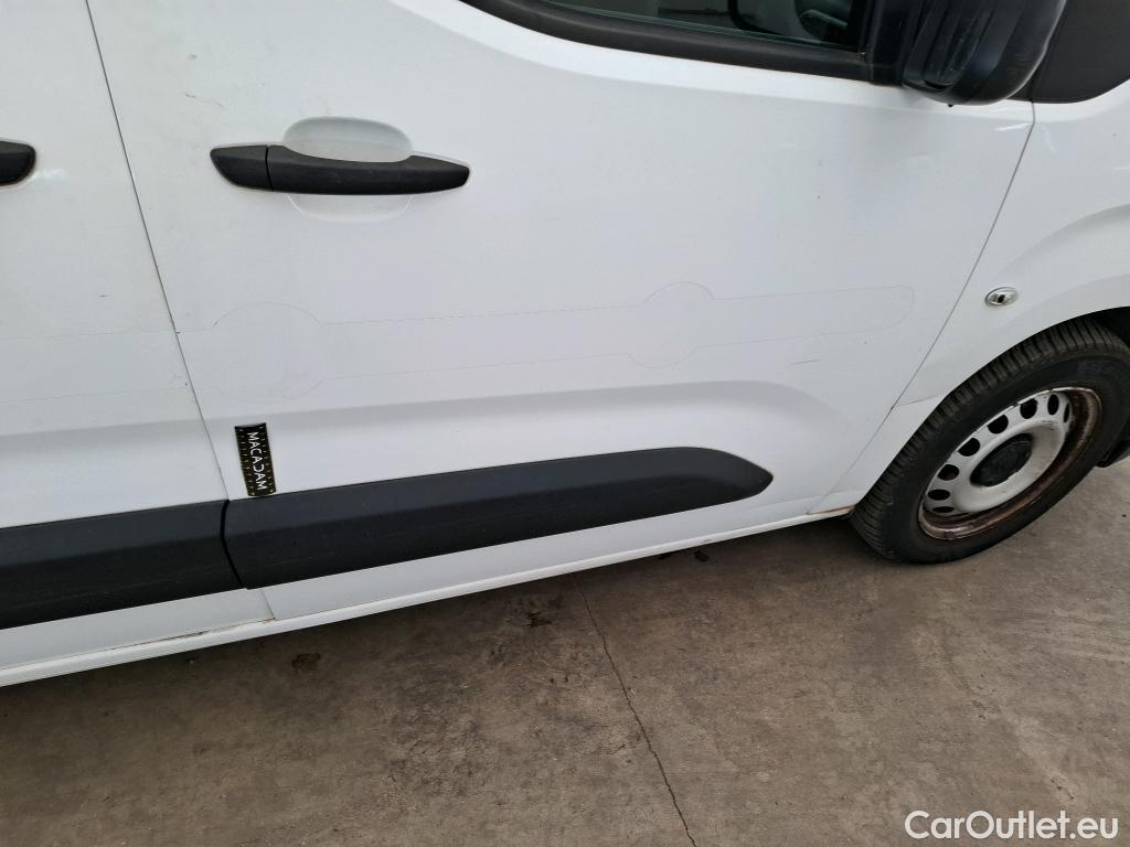  Citroen  Berlingo  Fourgon Club XL 950 1.5 BlueHDi 100CV BVM5 E6dT #31