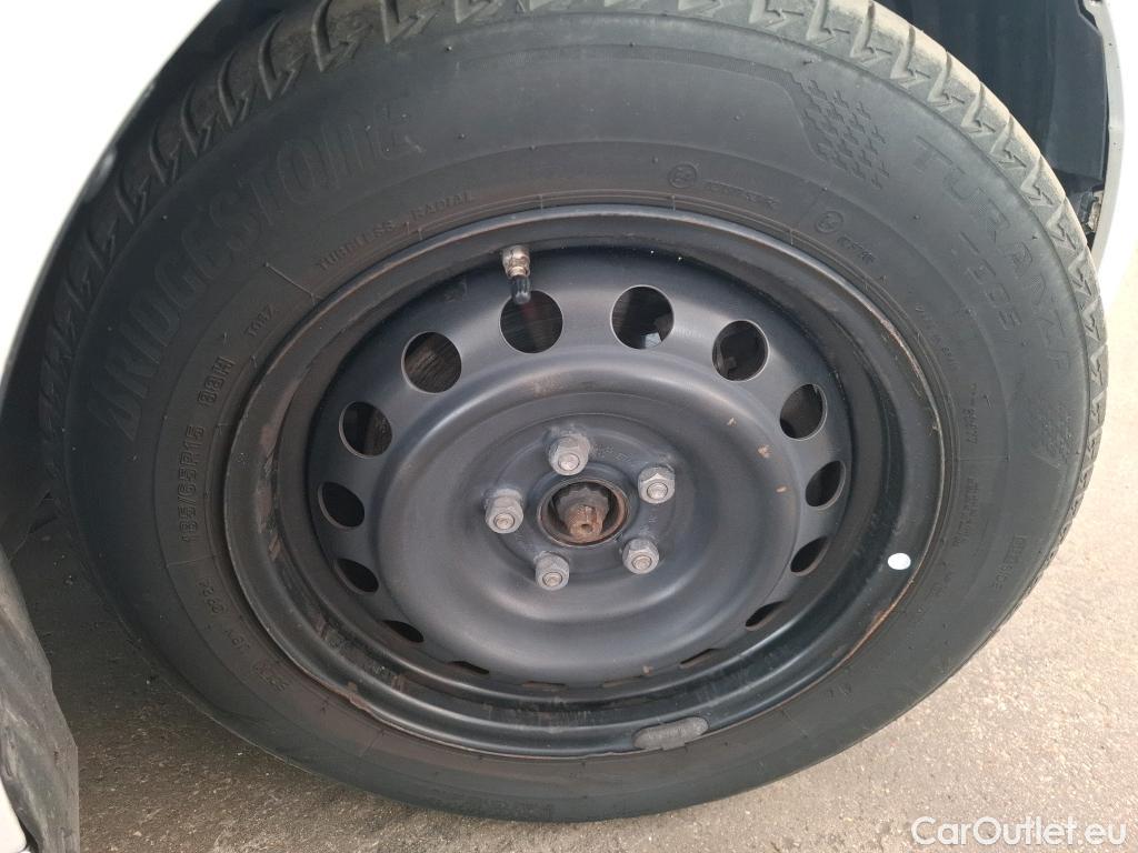  Toyota  Yaris  Affaires / 2019 / 5P / Berline / VU 1.5 Hybride 116h Dynamic Business #89