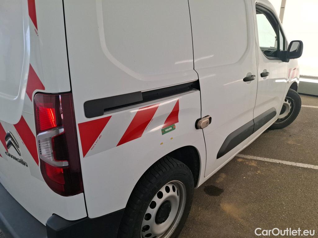  Citroen  Berlingo  Fourgon Worker M 1000 1.2 PureTech 130CV BVA8 E6d #40