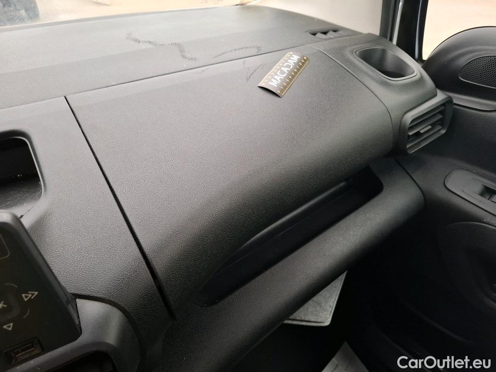 Citroen  Berlingo  Fourgon Club XL 950 1.5 BlueHDi 100CV BVM5 E6dT #63