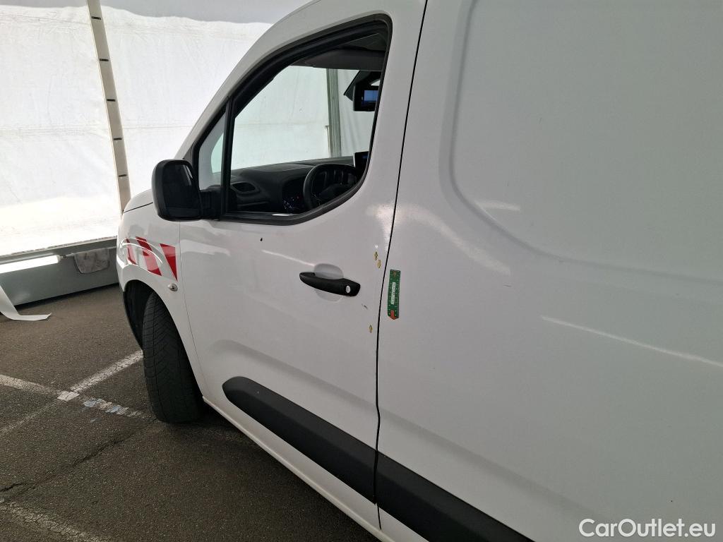  Citroen  Berlingo  Fourgon Worker M 1000 1.2 PureTech 130CV BVA8 E6d #15