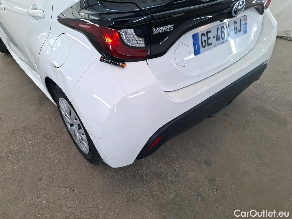  Toyota  Yaris  Affaires / 2019 / 5P / Berline / VU 1.5 Hybride 116h Dynamic Business #72