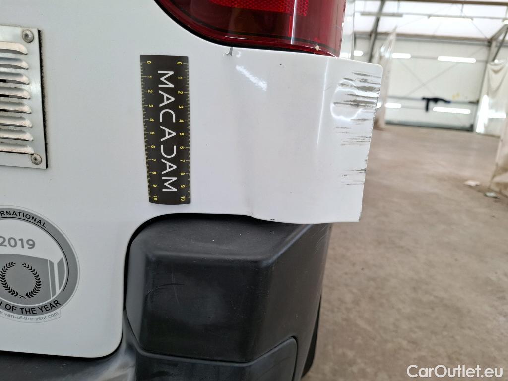  Citroen  Berlingo  Fourgon Club XL 950 1.5 BlueHDi 100CV BVM5 E6dT #25