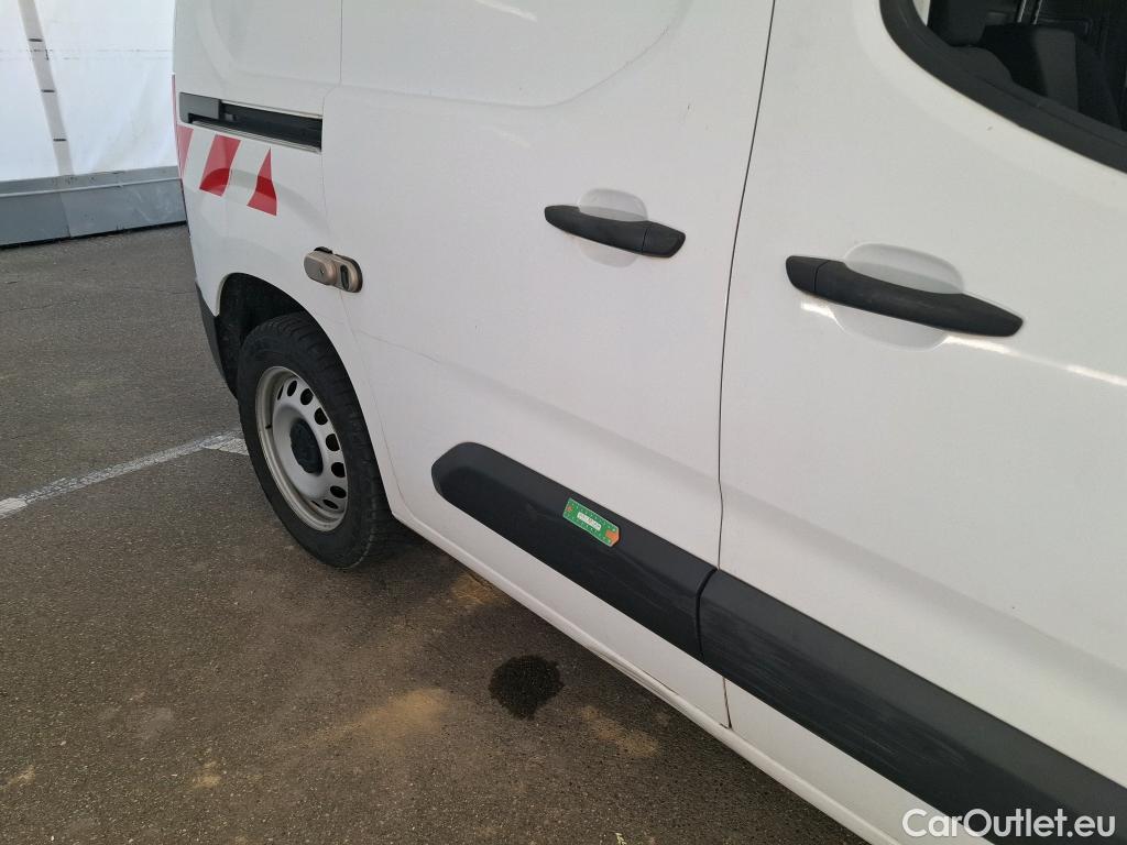  Citroen  Berlingo  Fourgon Worker M 1000 1.2 PureTech 130CV BVA8 E6d #56