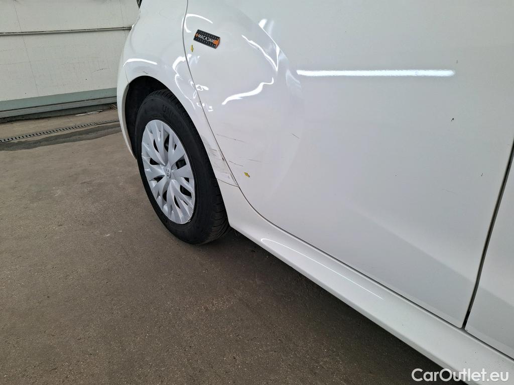 Toyota  Yaris  Affaires / 2019 / 5P / Berline / VU 1.5 Hybride 116h Dynamic Business #17