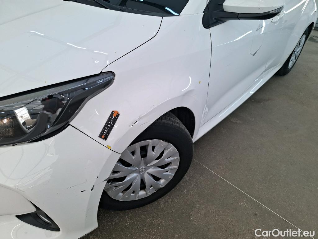  Toyota  Yaris  Affaires / 2019 / 5P / Berline / VU 1.5 Hybride 116h Dynamic Business #33