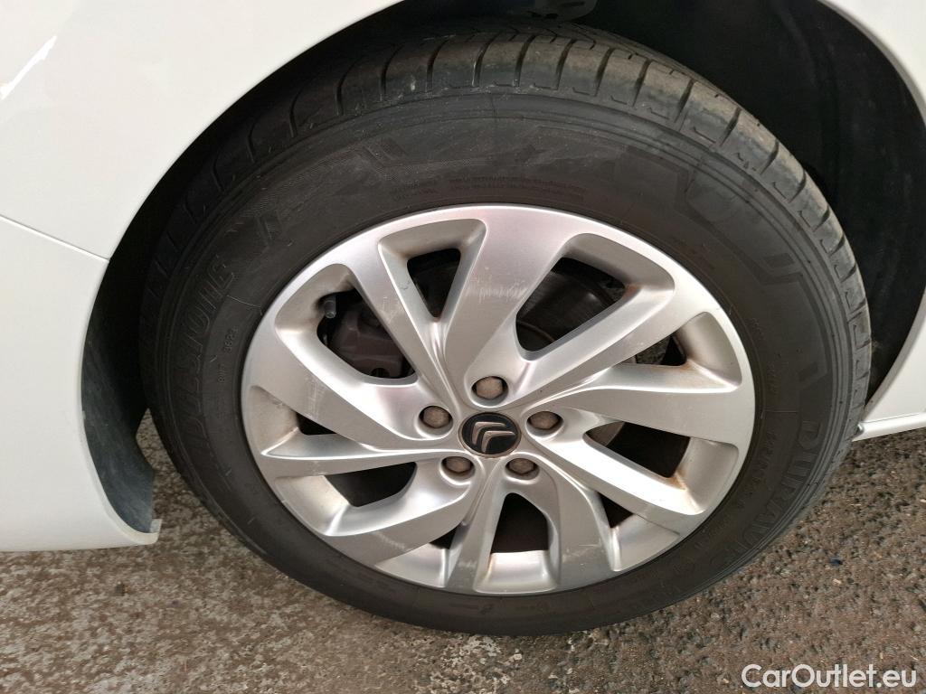  Citroen  Jumpy CITROEN  VU 4p Fourgon Taille M BlueHDi 115 S&S CA Business #17