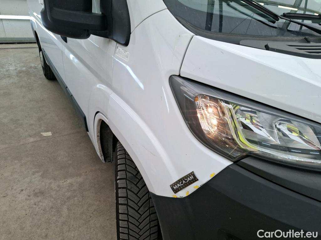  Peugeot  Boxer PEUGEOT  / 2014 / 4P / Fourgon tôlé BlueHDi 120 S&S ASPHALT 333 L2H2 #30