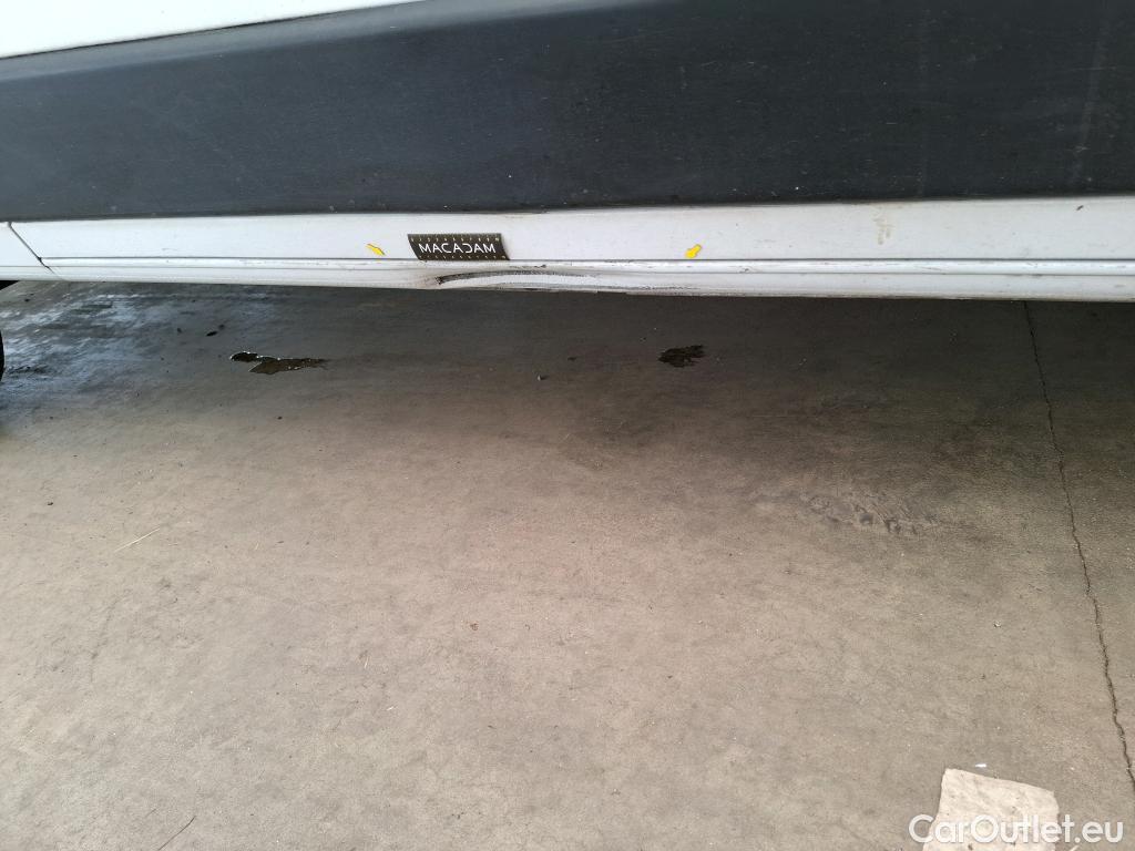  Peugeot  Boxer PEUGEOT  / 2014 / 4P / Fourgon tôlé BlueHDi 120 S&S ASPHALT 333 L2H2 #16
