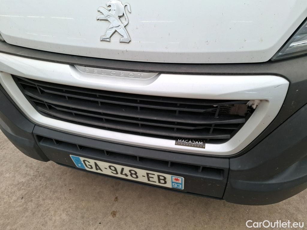  Peugeot  Boxer PEUGEOT  / 2014 / 4P / Fourgon tôlé BlueHDi 120 S&S ASPHALT 333 L2H2 #14