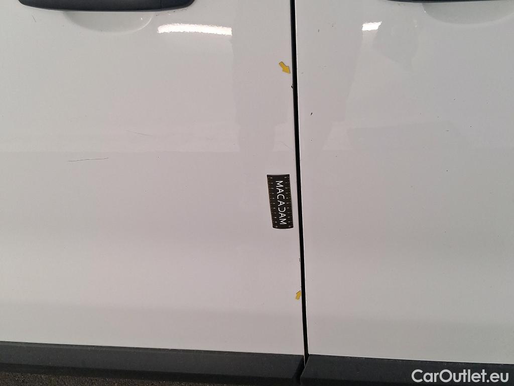  Citroen  Jumpy  Fourgon Club XL 2.0 BlueHDi 145CV BVM6 E6d #75