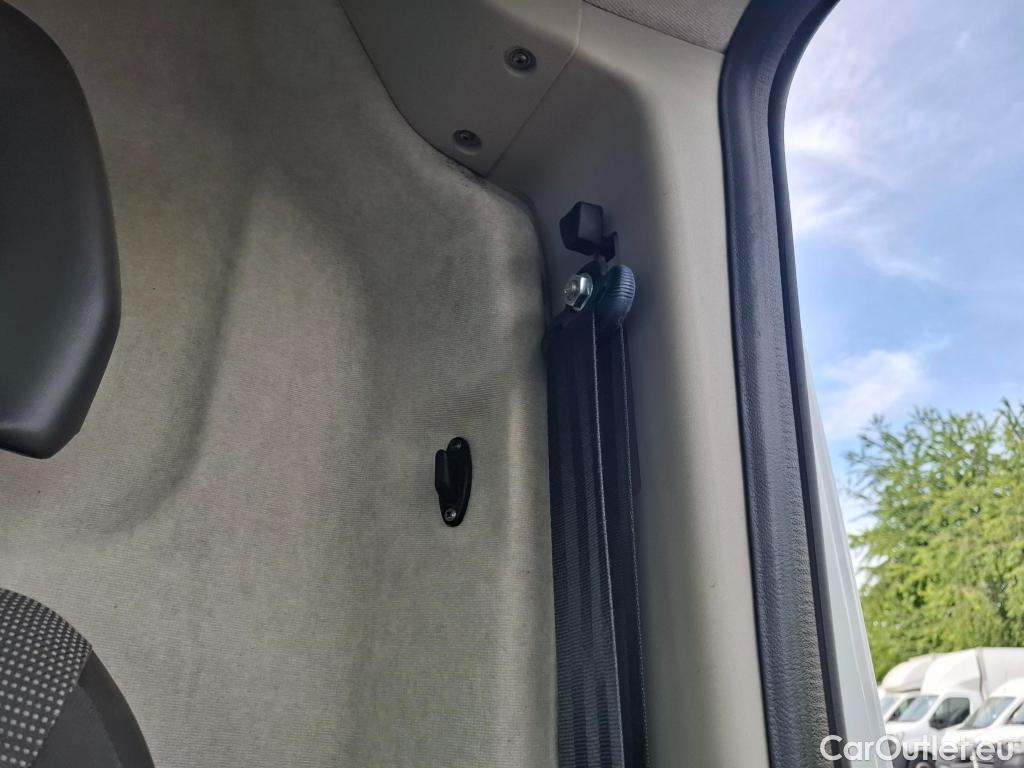  Peugeot  Boxer PEUGEOT  / 2014 / 4P / Fourgon tôlé BLUEHDI 110 PREMIUM 335 L2H2 #12