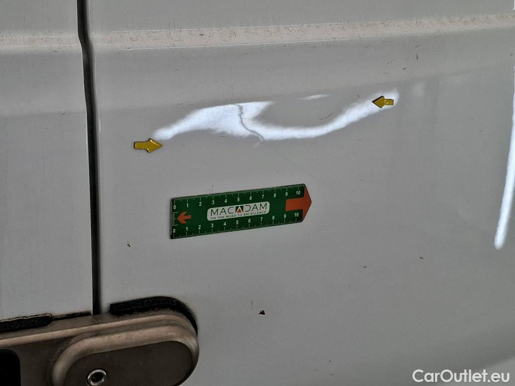  Nissan  NV200 NISSAN e- / 2009 / 4P / Fourgon tôlé 40kWh 109ch N-Connecta Electrique (Ex 325D) #11