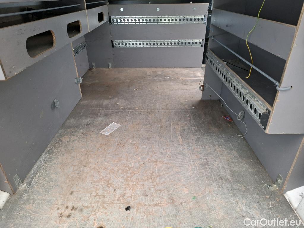  Citroen  Jumpy  Fourgon Club M 1.5 BlueHDi 100CV BVM6 E6d #25