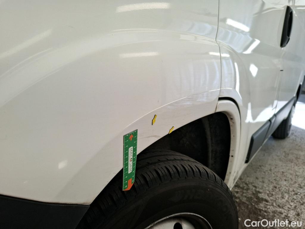 Peugeot  Boxer  Fourgon 333 L1H1 Premium BlueHDi 140 Start&Stop 2.2 HDi 140CV BVM6 E6dT #15