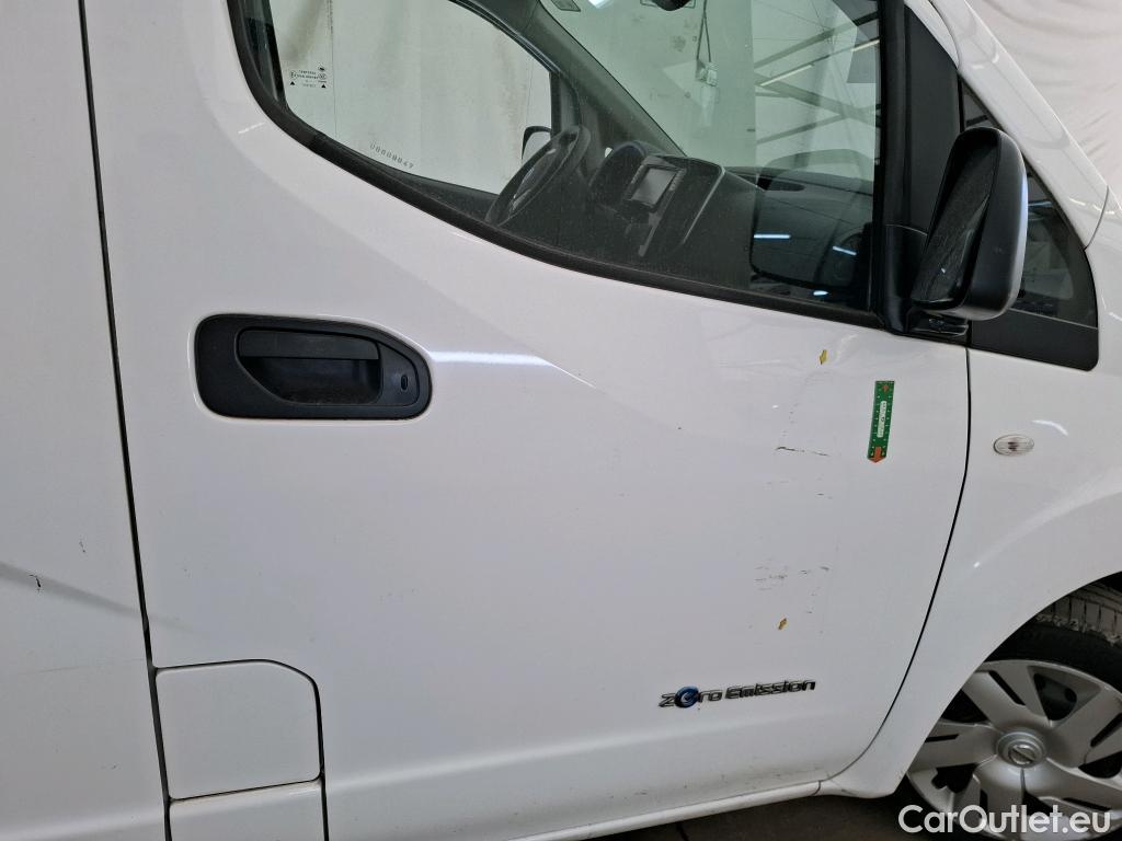  Nissan  NV200 NISSAN e- / 2009 / 4P / Fourgon tôlé 40kWh 109ch N-Connecta Electrique (Ex 325D) #1