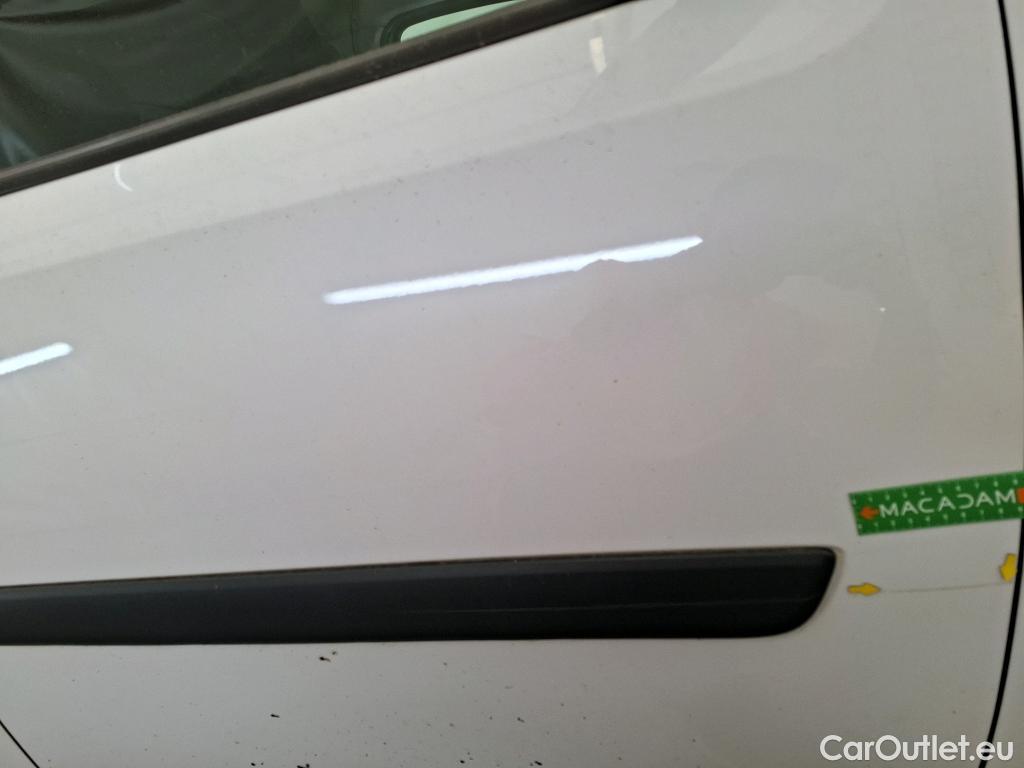  Renault  Kangoo  Express Maxi Extra (Série Spéciale) 1.5 #40