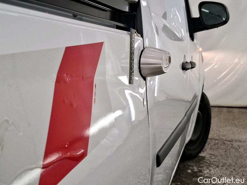  Renault  Kangoo  Express Maxi Extra (Série Spéciale) 1.5 #8