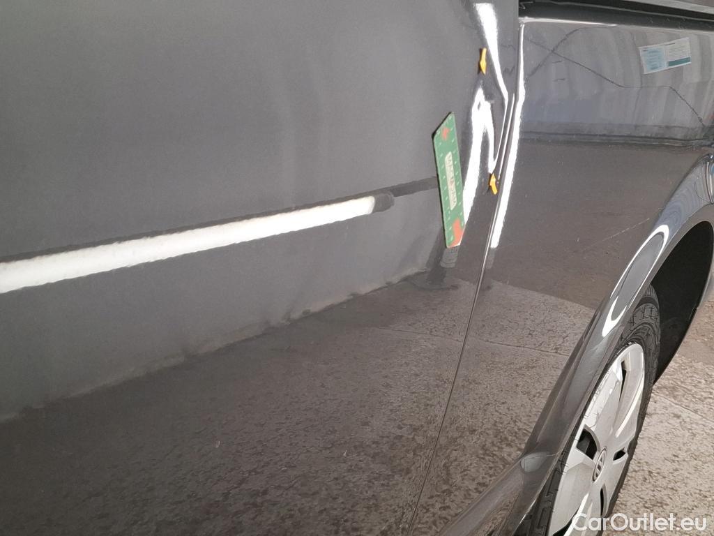  Volkswagen  Transporter VOLKSWAGEN  ProCab / 2019 / 4P / Fourgon tôlé 2.0 TDi 150 DSG7 L2H1 Business Plus #5
